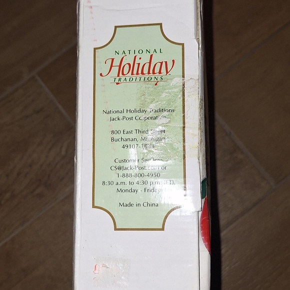 Old Fashion Vintage Metal artificial tree stands fits up to 8' Tree - Picture 8 of 9